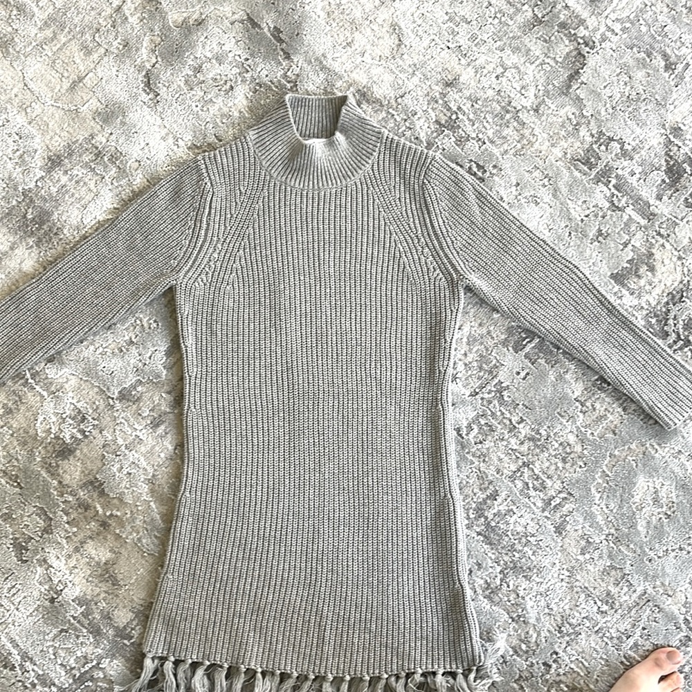 Chic Milly sweater dress. Size 7/8 Heather Gray